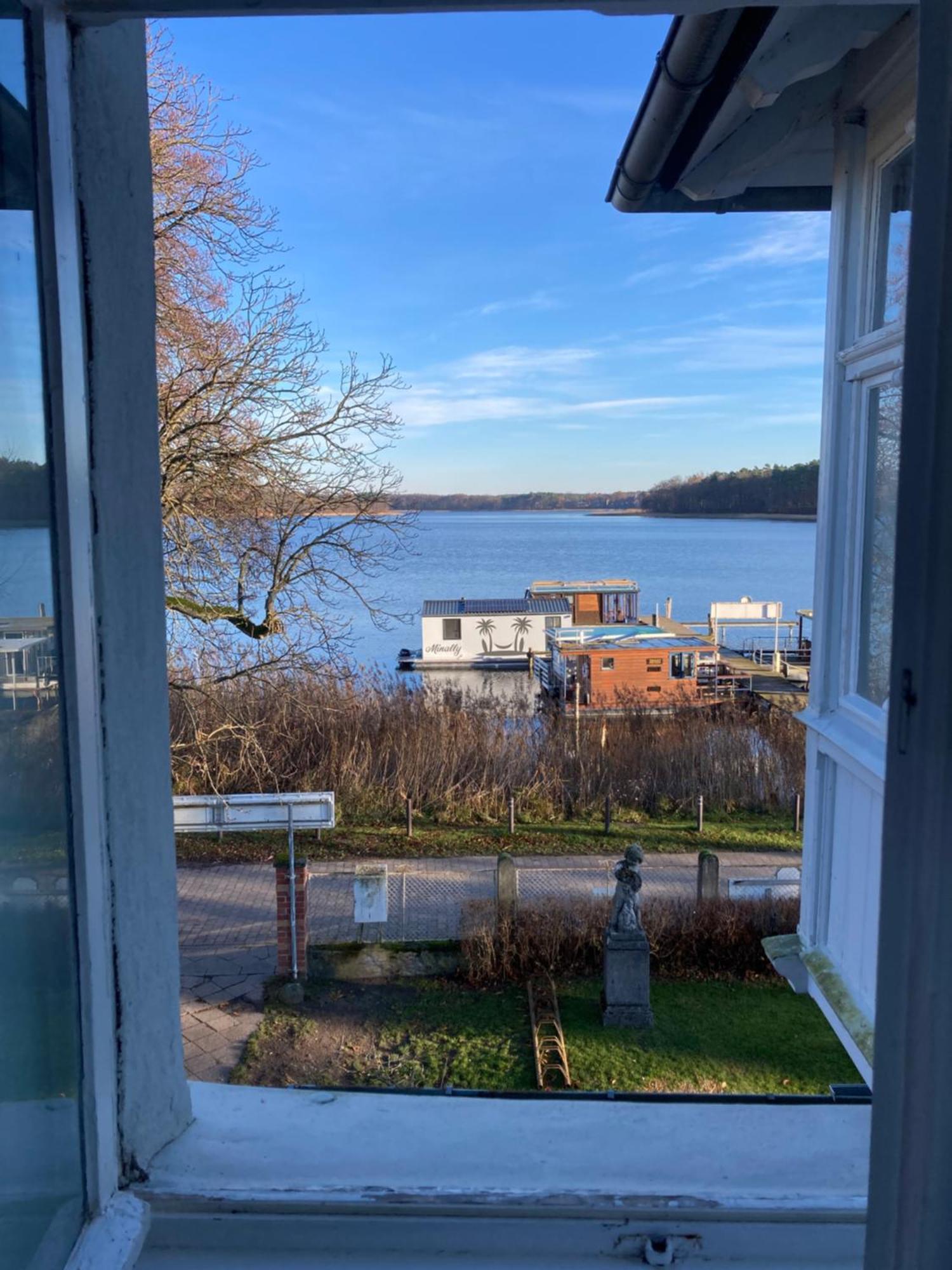 Gast-& Logierhaus Am Rheinsberger See Exterior foto